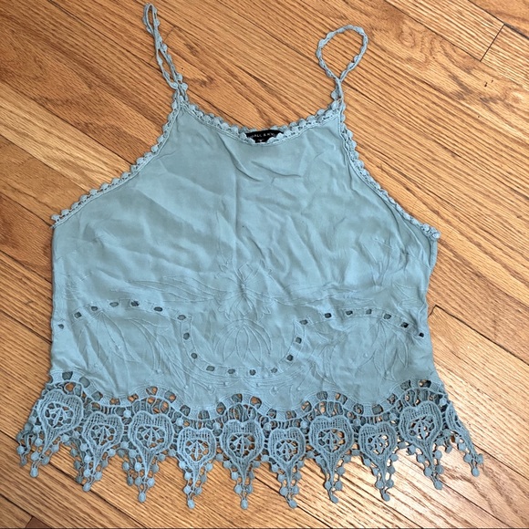 Kendall & Kylie Top - Picture 1 of 8